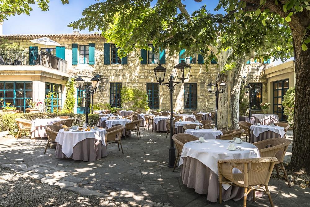Hotel La Magnaneraie Villeneuve-lès-Avignon Exterior foto