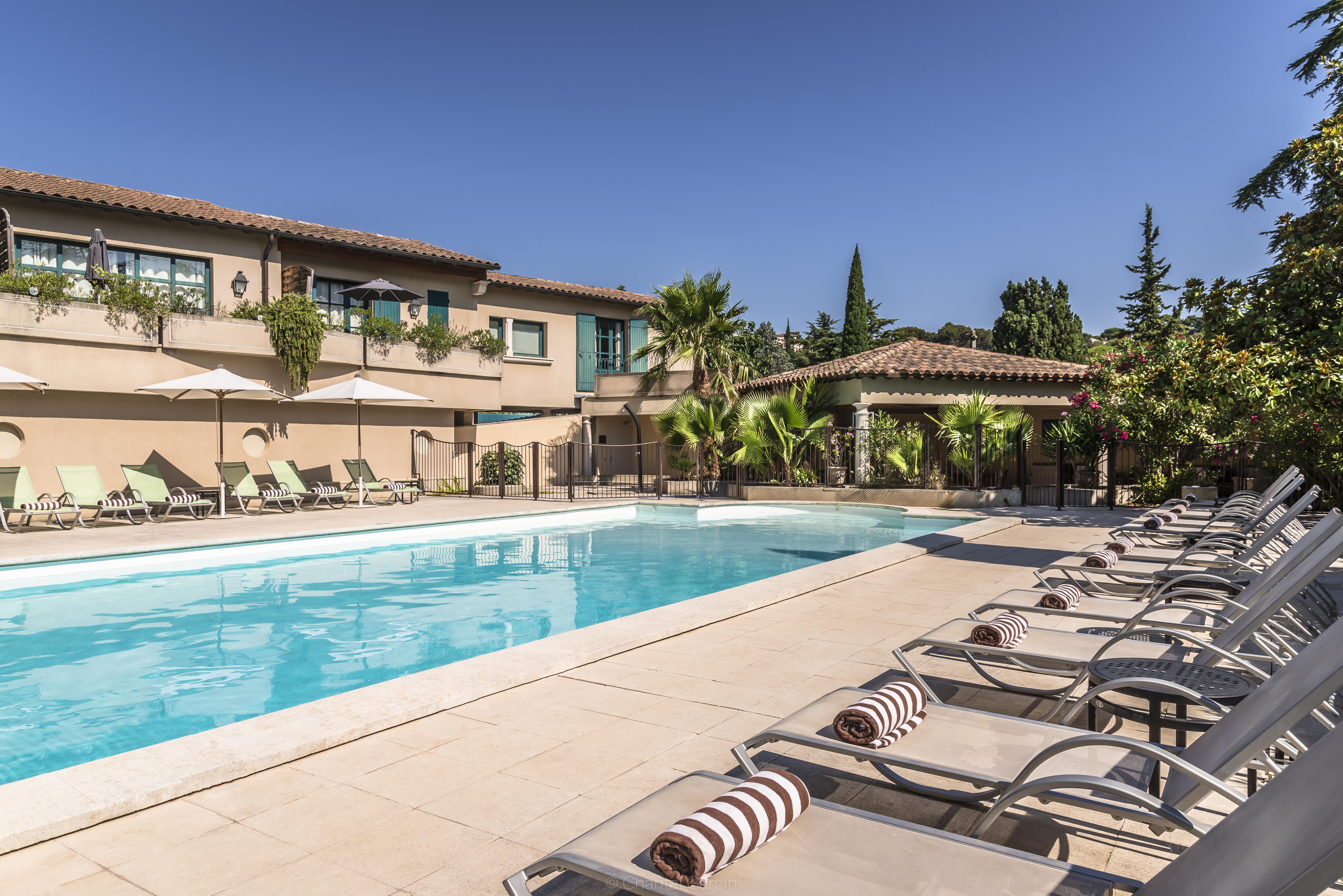 Hotel La Magnaneraie Villeneuve-lès-Avignon Exterior foto
