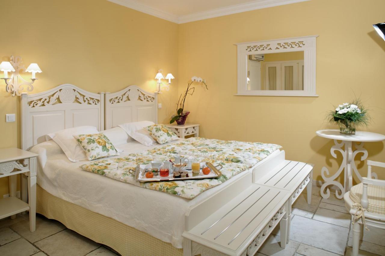 Hotel La Magnaneraie Villeneuve-lès-Avignon Habitación foto